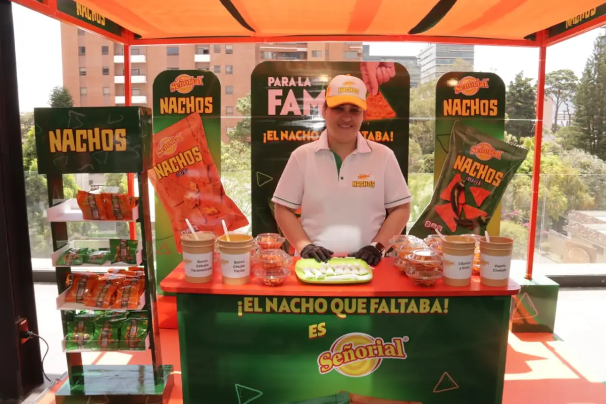 Nachos Señoriales, Alejandro Meoño 