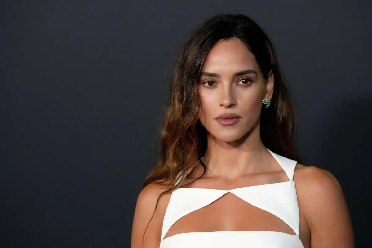 Adria Arjona, Instagram