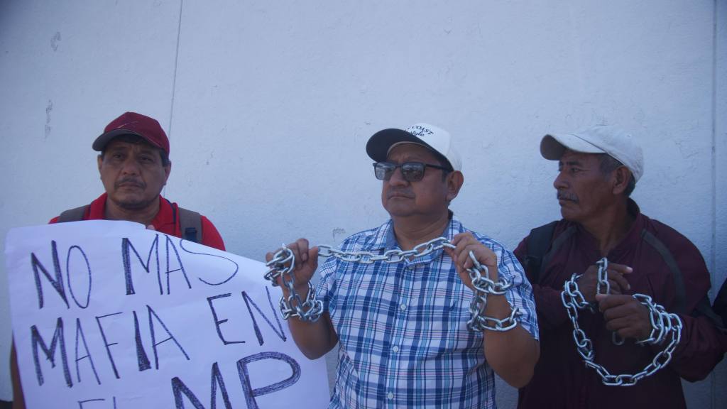 Caminata en la capital deex presos políticos  | Omar Solís/EU