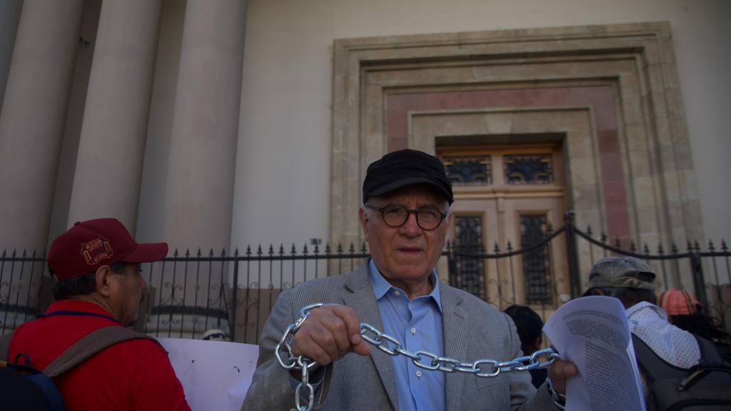 Caminata en la capital deex presos políticos  | Omar Solís/EU