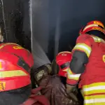 Video: Incendio estructural consume parte de una vivienda en Mixcot