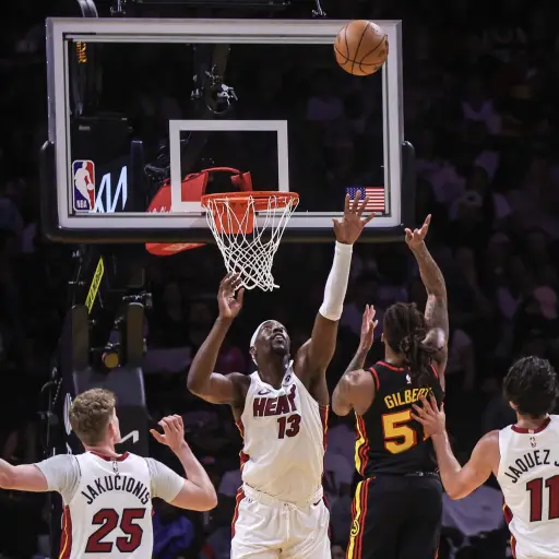 Definidos los playoffs de la NBA - EFE