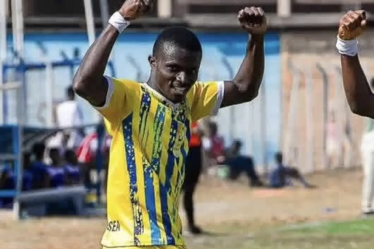 El fútbol ghanés se encuentra de luto tras el trágico fallecimiento del joven delantero Dominic Frimpong, quien perdió la vida a los 20 años en un violento asalto armado - GFA