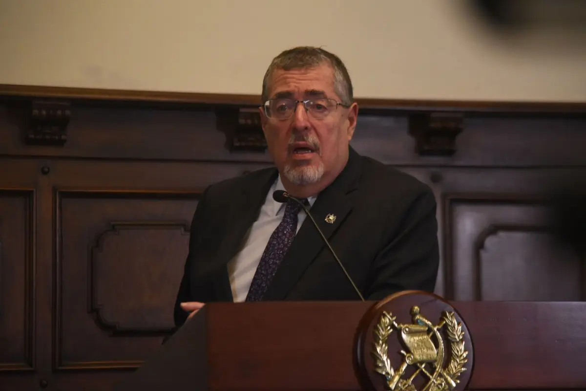 El mandatario se refirió al Día del Trabajo por medio de sus redes sociales., Omar Solís/Emisoras Unidas