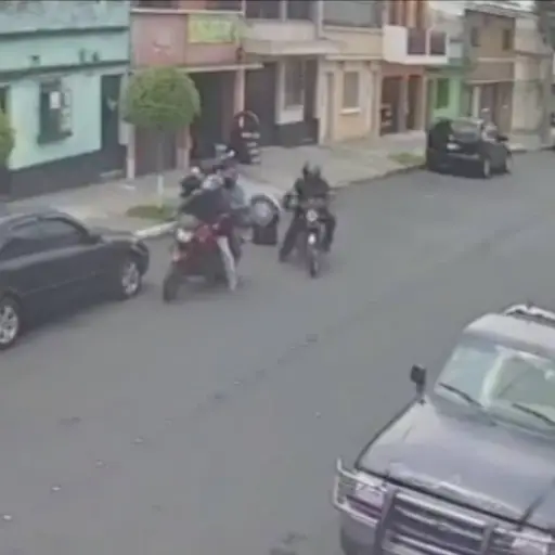 Video muestra asalto a plena luz del día en colonia Roosevelt. ,Captura de pantalla video de X.