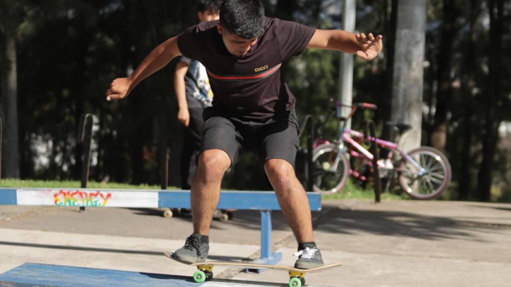 Celebran el Festival de la Juventud en Plaza Berlín, zona 13 | Alex Meoño