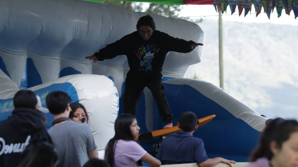 Celebran el Festival de la Juventud en Plaza Berlín, zona 13 | Alex Meoño