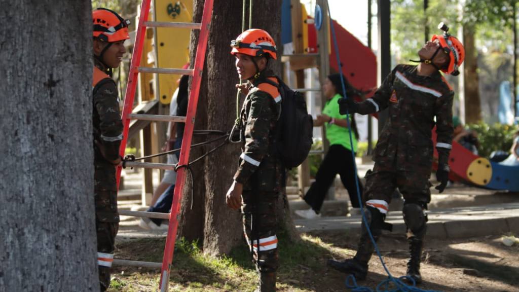 Celebran el Festival de la Juventud en Plaza Berlín, zona 13 | Alex Meoño