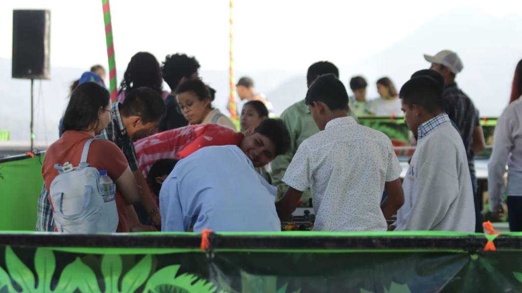 Celebran el Festival de la Juventud en Plaza Berlín, zona 13 | Alex Meoño