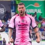 Nicolás Martínez a un paso de ganar su tercer título de goleo consecutivo t