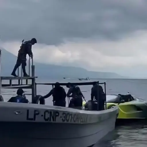 Desaparición de joven en el lago de Atitlán.  ,Redes sociales.