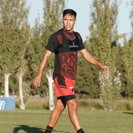 Ignacio Lago, delantero de Colón de Santa Fe, se convirtió en el primer futbolista en actividad en el país en asumir abiertamente su homosexualidad - Colón de Santa Fe