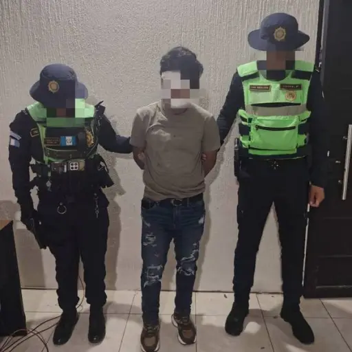 Fue detenido el sospechoso de atropellar a un agente de tránsito en Izabal. ,PNC