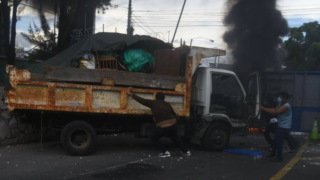 Retoman USAC | Foto Omar Solís