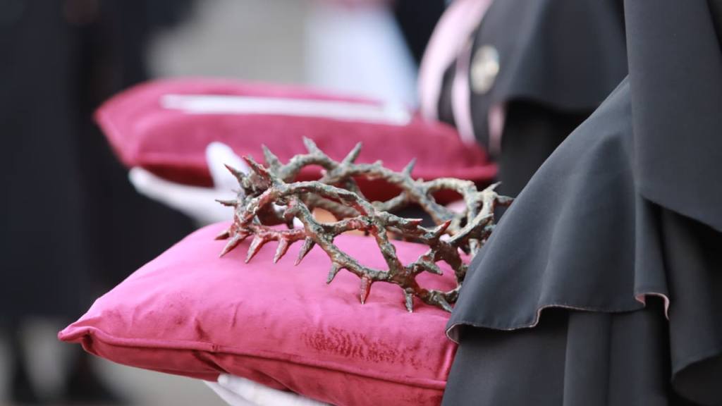 Virgen de la Soledad lleva bendición en el Sábado de Gloria | Álex Meoño