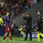 Simeone estalla contra el arbitraje tras la caída del Atlético ante el Barçat