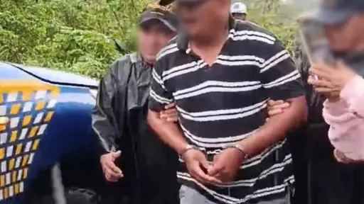 La PNC confirmó la captura del piloto del autobús de transportes Esmeralda. ,PNC de Guatemala.