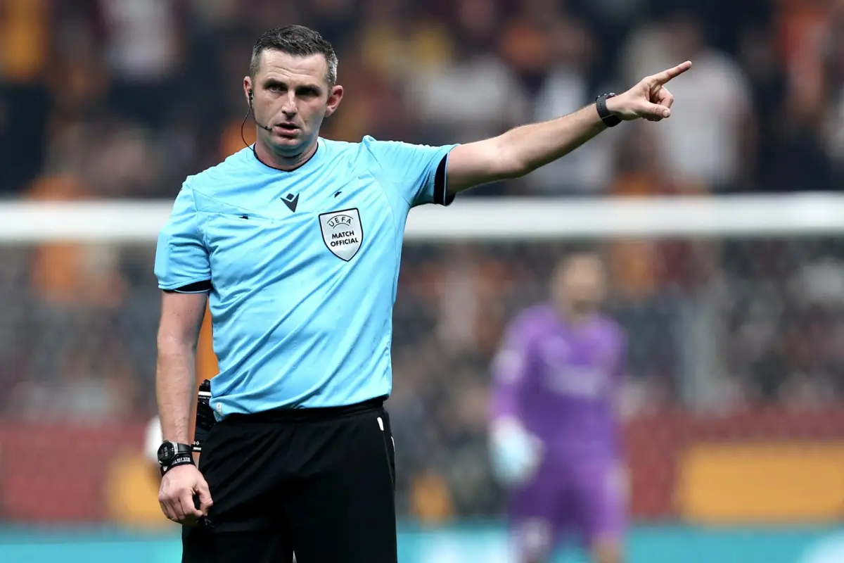 Michael Oliver, árbitro inglés - EFE
