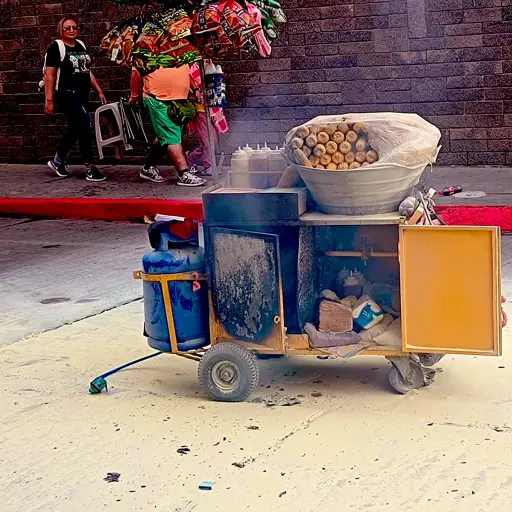 Se incendia venta móvil de elotes ,X