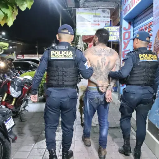 El pandillero además tenía una orden de captura. ,Foto PNC