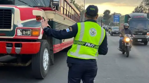 Detectan a dos conductores de buses bajo efectos del alcohol en Villa Nueva