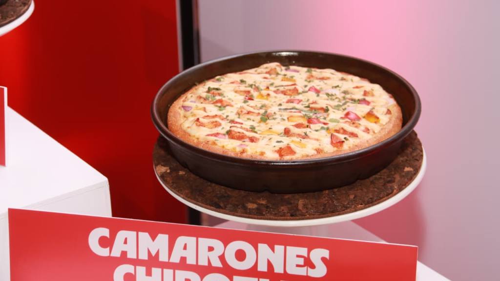 Pizza Hut lanza su campaña  | Alejandro Meoño
