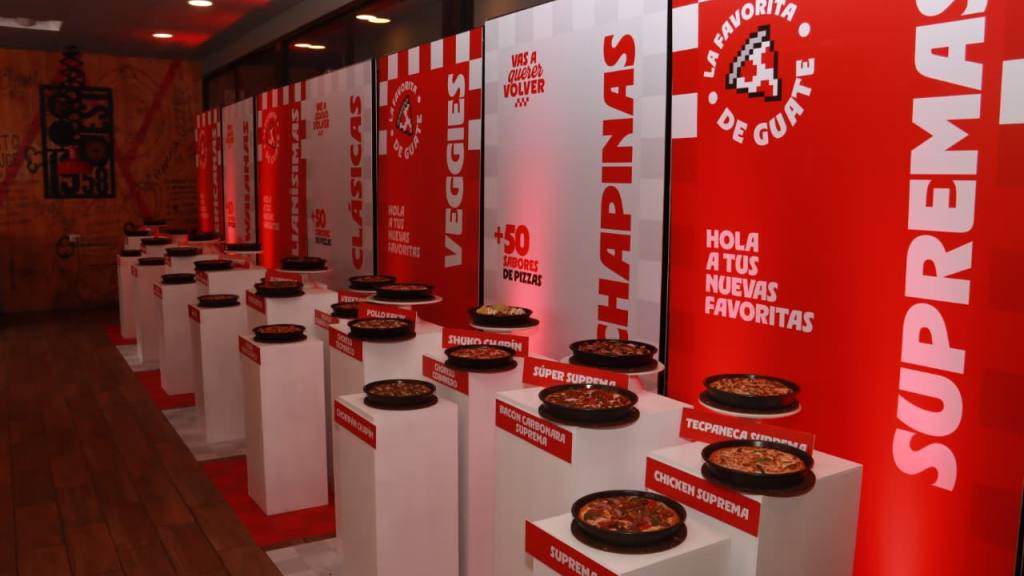 Pizza Hut lanza su campaña  | Alejandro Meoño