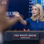 Casa Blanca niega que Irán haya vuelto a cerrar el estrecho de Ormuzt