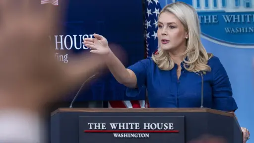 Casa Blanca niega que Irán haya vuelto a cerrar el estrecho de Ormuz