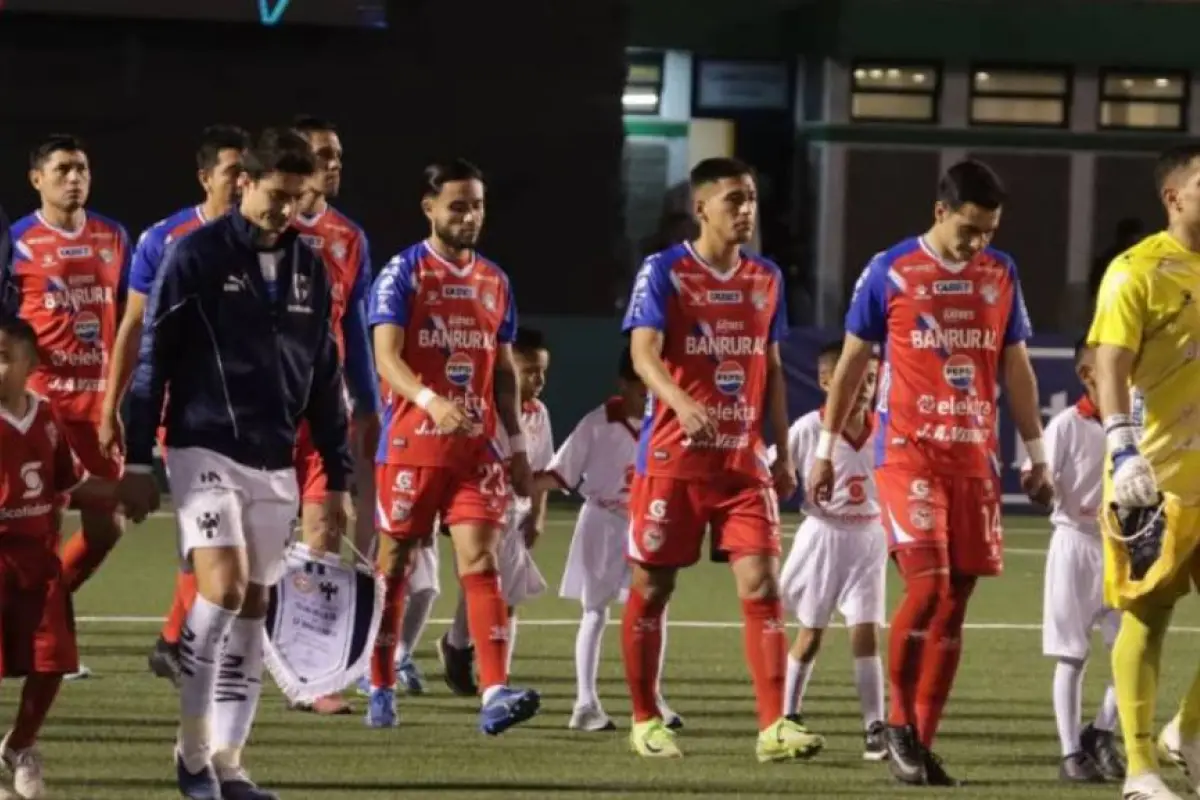 Xelajú durante partido de Concacaf ante Monterrey
