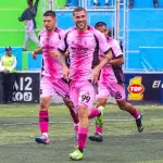 Nicolás Martínez cerca de su tercer título de goleo consecutivo con Mixco t