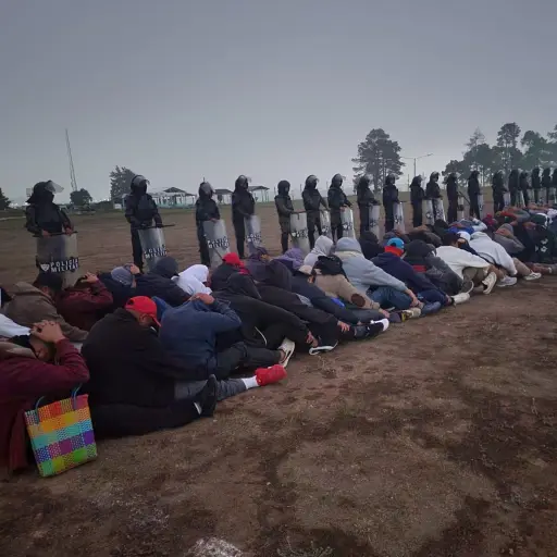 Ejército y fuerzas de seguridad realizan requisa en cárcel de Cantel. ,Ejército de Guatemala. 