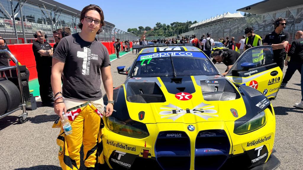 El piloto guatemalteco Ian Rodríguez logra podio en el Campeonato Italiano GT Sprint GT3 en Imola  | Cortesía