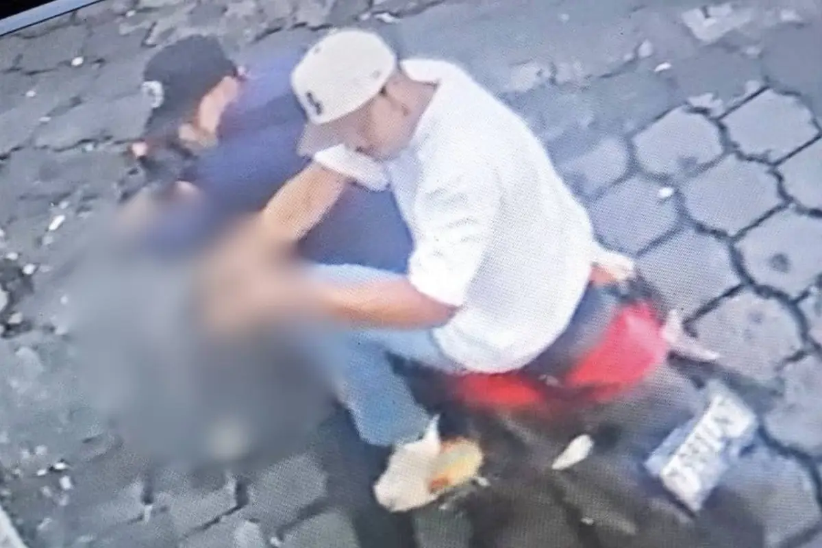 Presuntos motosicarios tras ataque armado en Amatitlán., Captura de pantalla video de X.