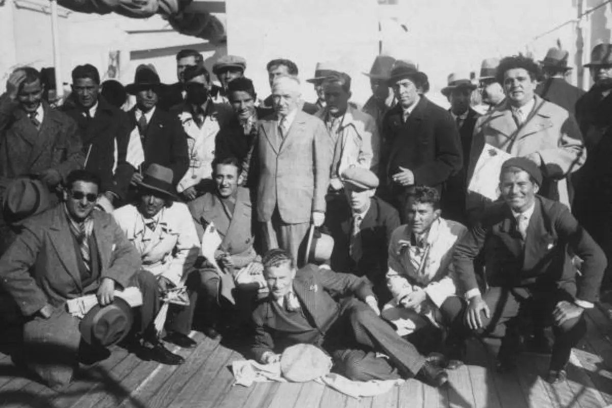 Jules Rimet, presidente de la FIFA entre 1921 y 1954 rumbo a Uruguay por el Mundial 1930 - FIFA