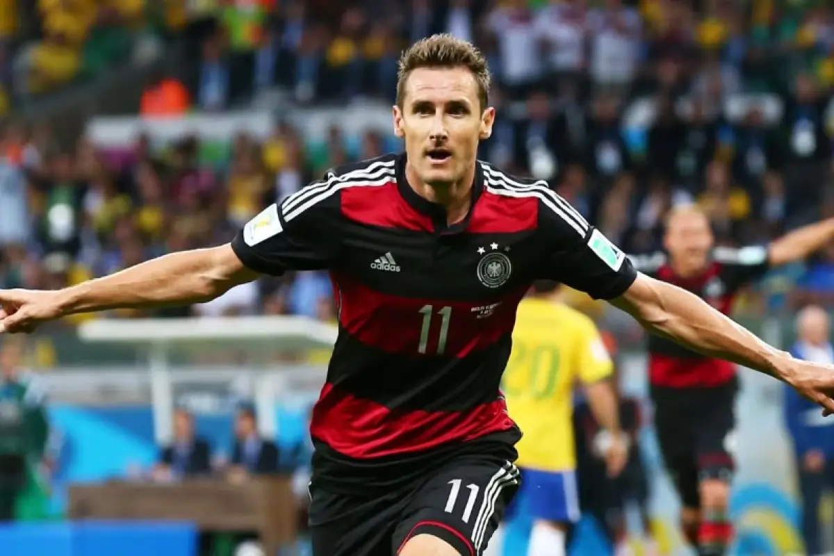 El alemán Miroslav Klose ganó el título de goleo en Alemania 2006 con 5 goles