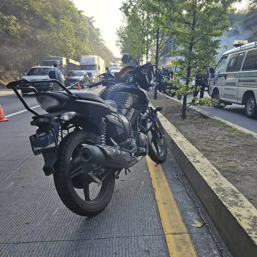 Bomberos Municipales Departamentales reportaron que uno de los accidentes ocurrió en la ruta Interamericana. ,Bomberos Municipales Departamentales. 
