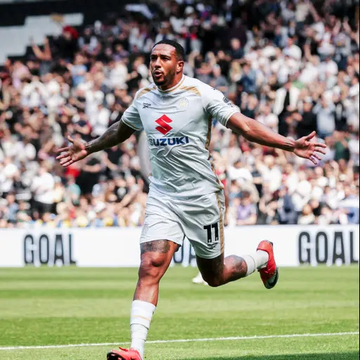 Nathaniel Méndez-Laing anotó en el ascenso del MK Dons a la League One - MK Dons