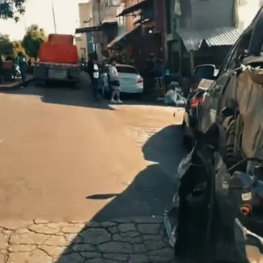 El accidente ocurrió en la calzada Atanasio Tzul y 2 calle de la zona 9. ,Captura de pantalla.