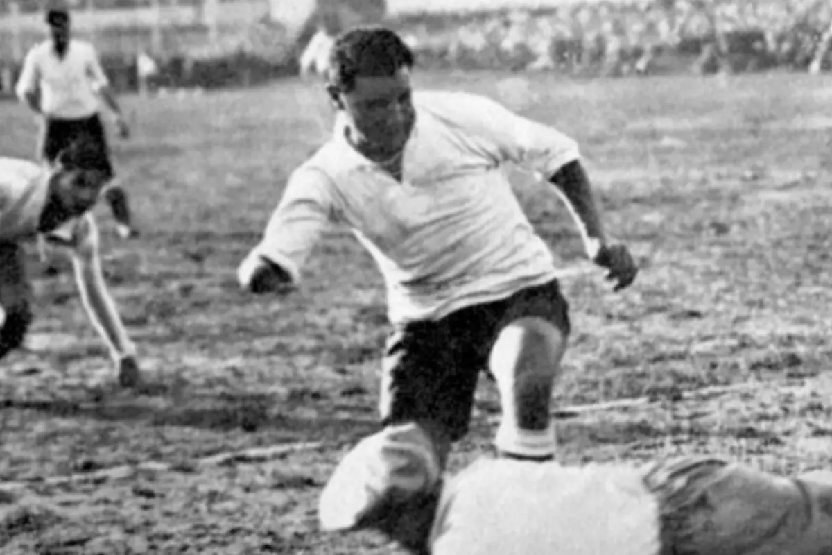 Héctor Estrada, el "Manco Divino" de Uruguay 