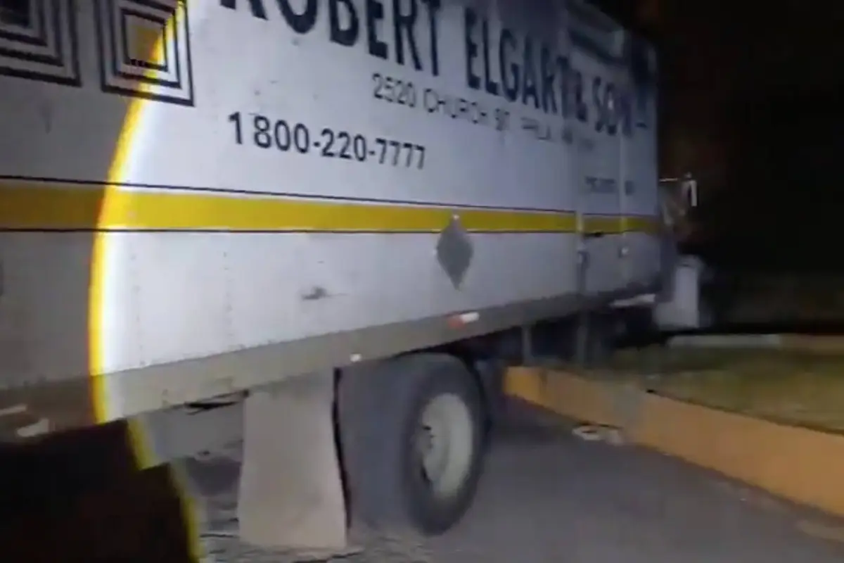 El camión se encuentra en el Km. 23 de la CA-9., PMT de Villa Nueva