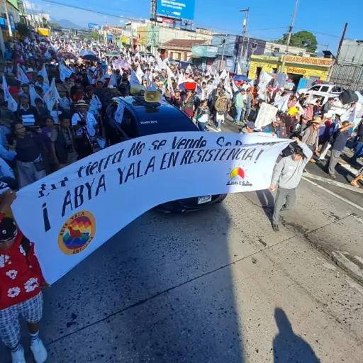 Integrantes de Codeca y otras organizaciones realizan manifestación en la capital el miércoles, 22 de abril. ,Omar Solís/Emisoras Unidas