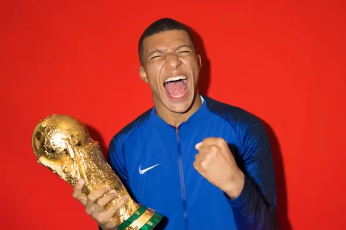 Kylian Mbappé, seleccionado de Francia 