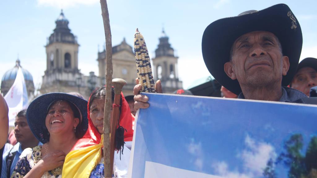 Manifestación de organizaciones sociales y estudiantiles en la capital | Omar Solís/EU