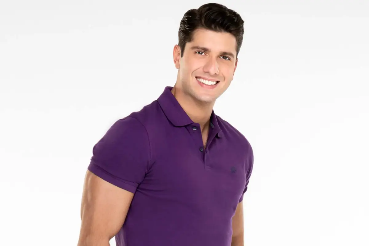 Rodrigo Brand, Instagram