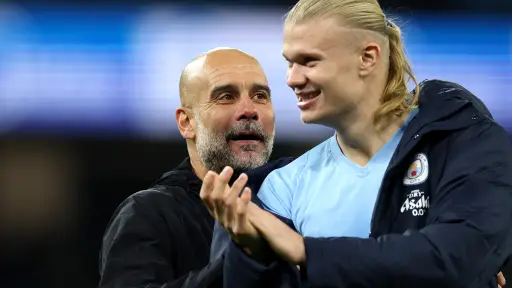 Manchester City derrota a Burnley y es líder de la Premier League 