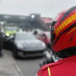 Bomberos auxiliaron a los ocupantes del vehículo. ,Foto Bomberos Municipales