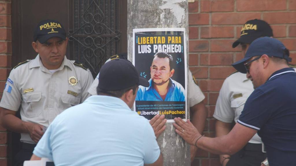 Manifestación de los 48 Cantones de Totonicapán para pedir libertad para Luis Pacheco y Héctor Chaclán | Foto: Omar Solís/EU