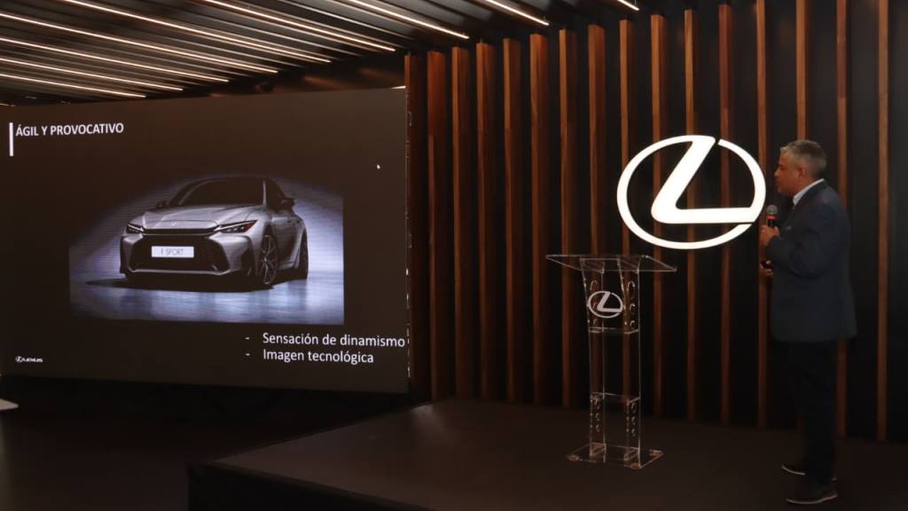 Presentación del Lexus IS 350 F SPORT | Alejandro Meoño