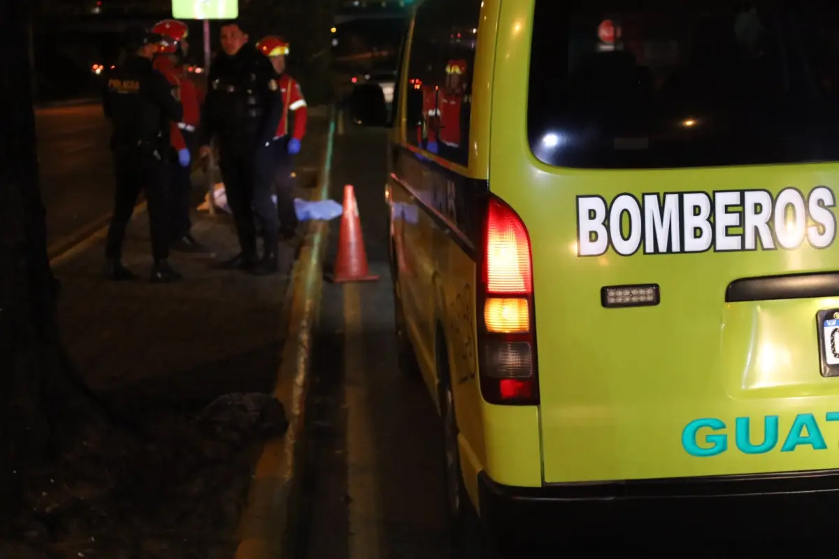 ., Bomberos Municipales